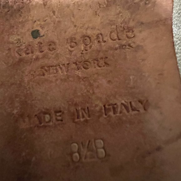 Kate Spade size 8 1/2 leather silver open toe shoes - Picture 12 of 13